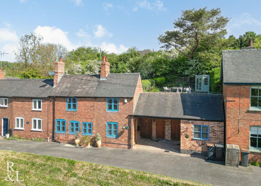 3 bed end terrace house for saleHollow Road, Breedon-On-The-Hill DE73