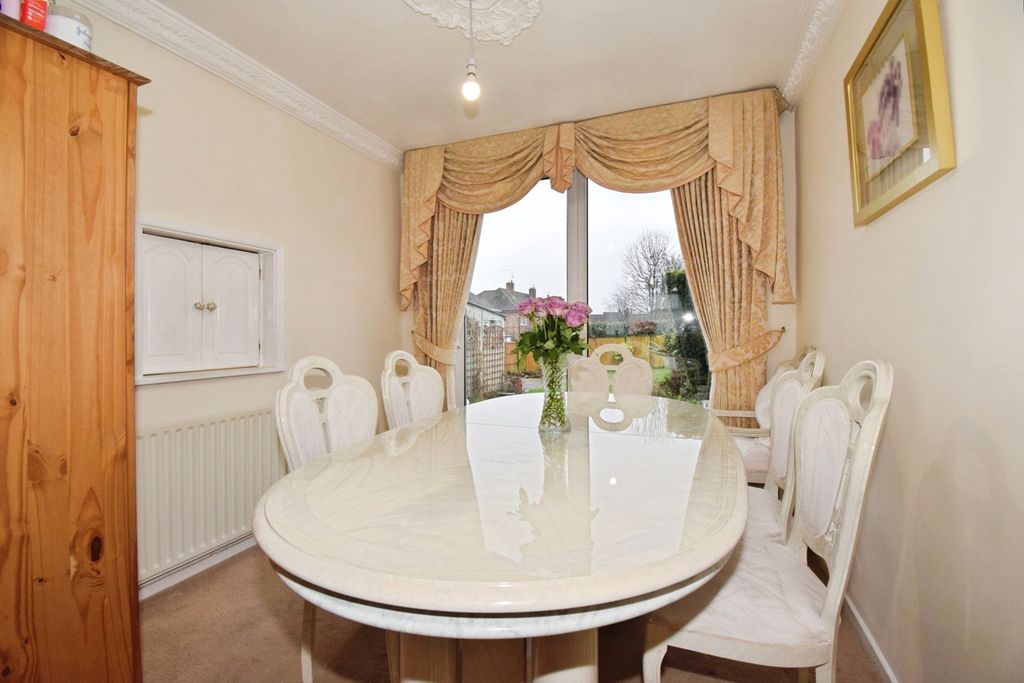 Additional image 6 of 3 bed semi-detached house for saleDenegate Avenue, Birstall, Leicester, Leicestershire LE4