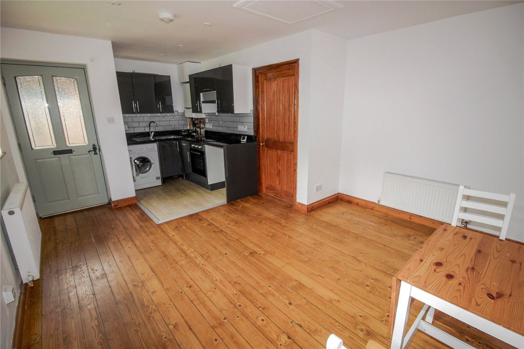 Additional image 3 of 1 bed detached house for saleGlenville Close, Royal Wootton Bassett, Wiltshire SN4
