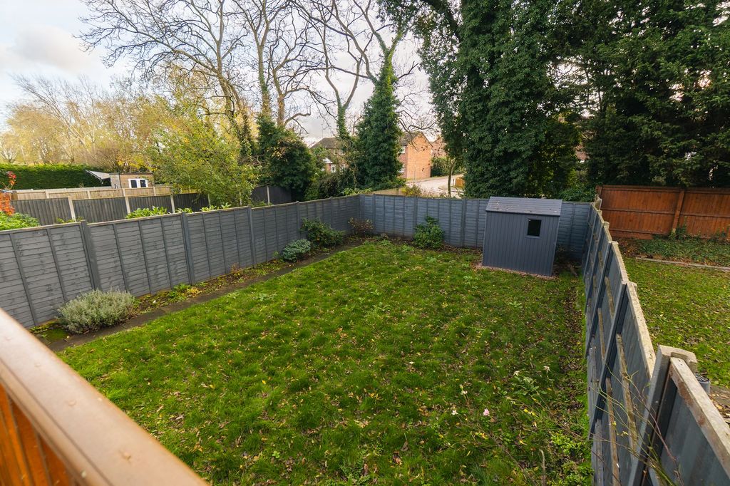 Additional image 15 of 3 bed semi-detached house for saleGroby Road, Leicester LE3