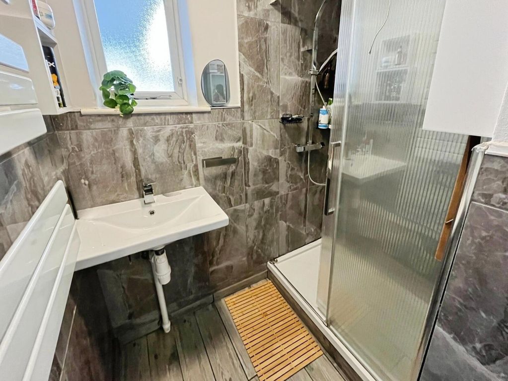 Additional image 8 of 3 bed semi-detached house for saleBendbow Rise, Leicester, Leicestershire LE3