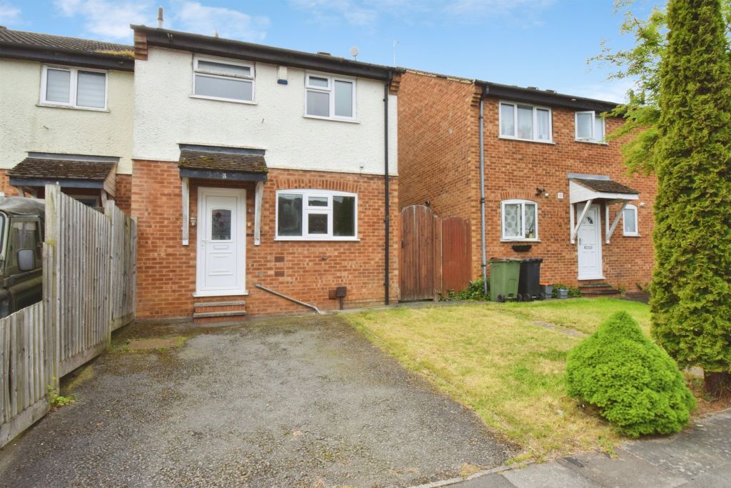 3 bed semi-detached house for saleMalham Way, Oadby, Leicester LE2