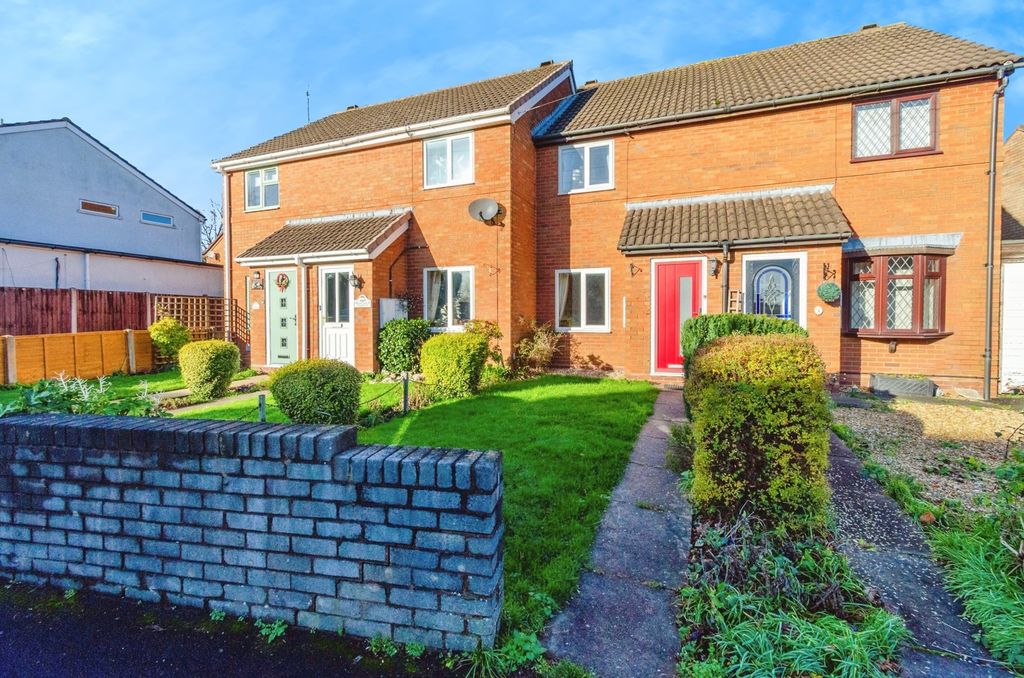 2 bed terraced house for saleKingsway Terrace, Essington, West Midlands WV11