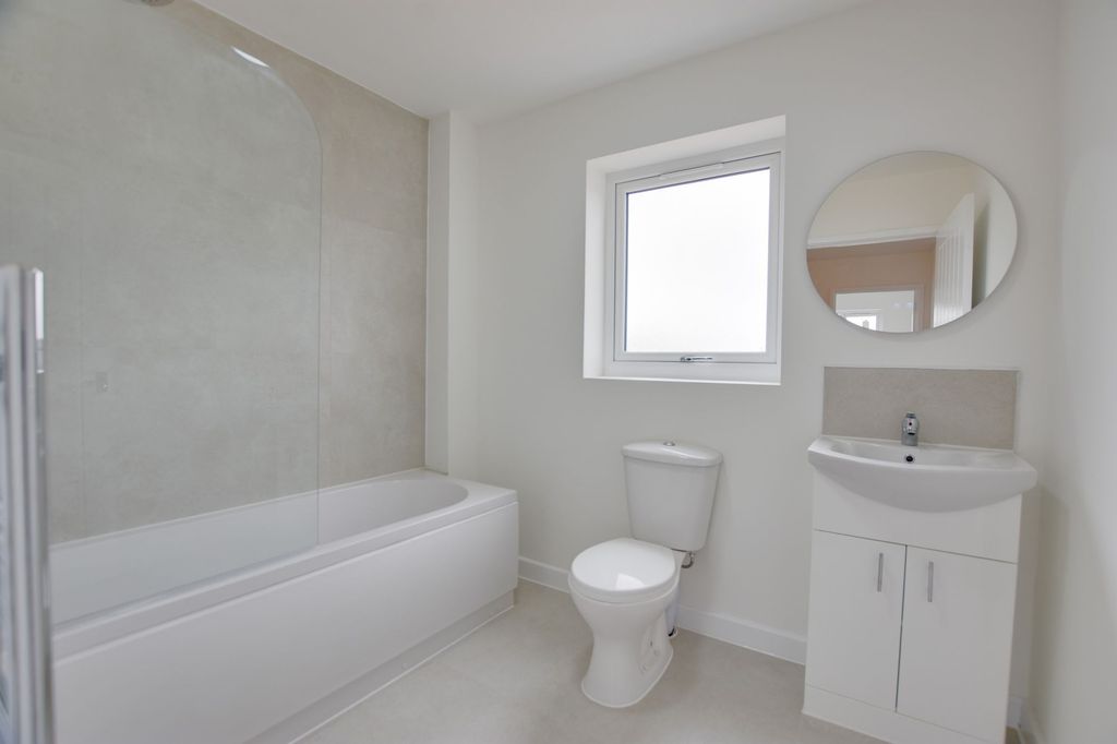 Additional image 18 of 4 bed end terrace house for saleGipsy Lane, Leicester LE4