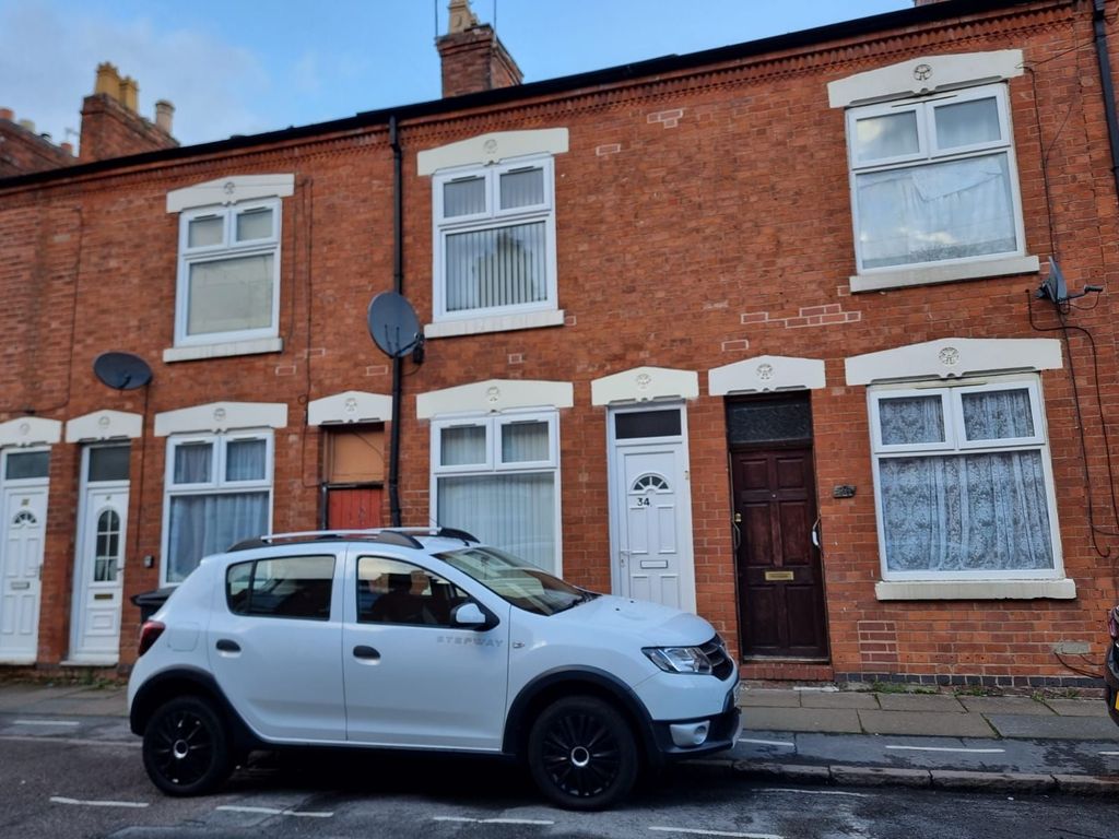 2 bed terraced house for saleLeire Street, Belgrave, Leicester LE4