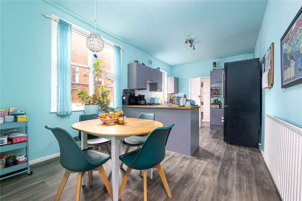 Additional image 3 of 5 bed terraced house for saleVictoria Park Road, Stoneygate, Leicester LE2