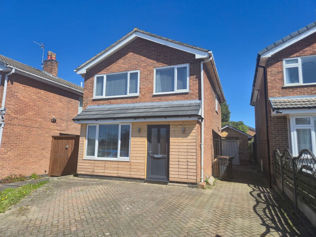 3 bed detached house for saleKenmore Crescent, Coalville LE67