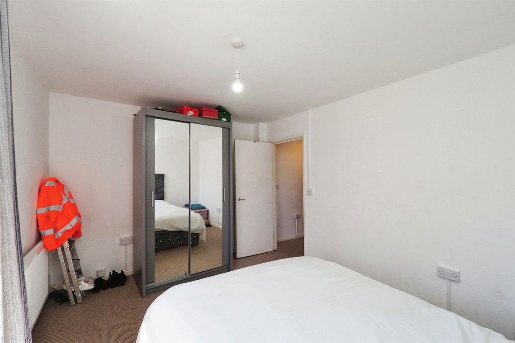 Additional image 14 of 4 bed end terrace house for saleUpper Temple Walk, Leicester LE4