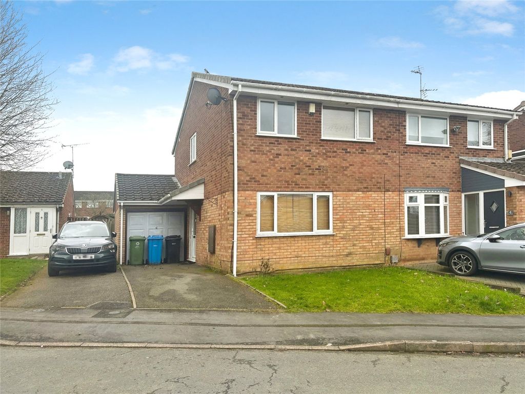 3 bed semi-detached house for saleAvon Close, Perton, Wolverhampton WV6