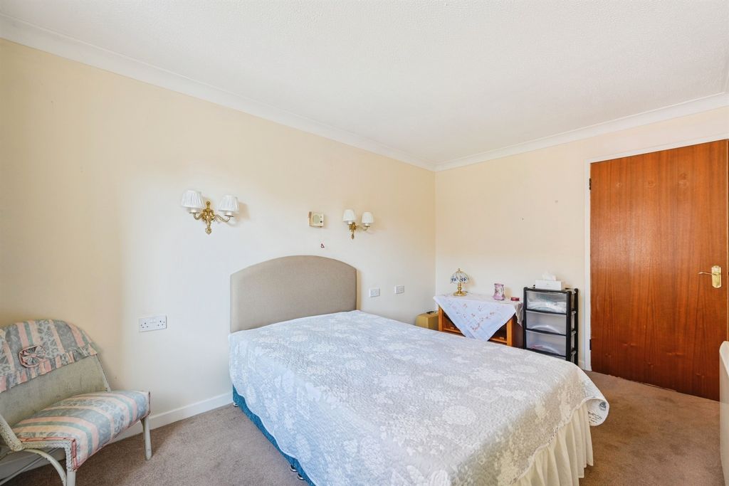 Additional image 7 of 1 bed flat for saleCastle Dyke, Lichfield WS13