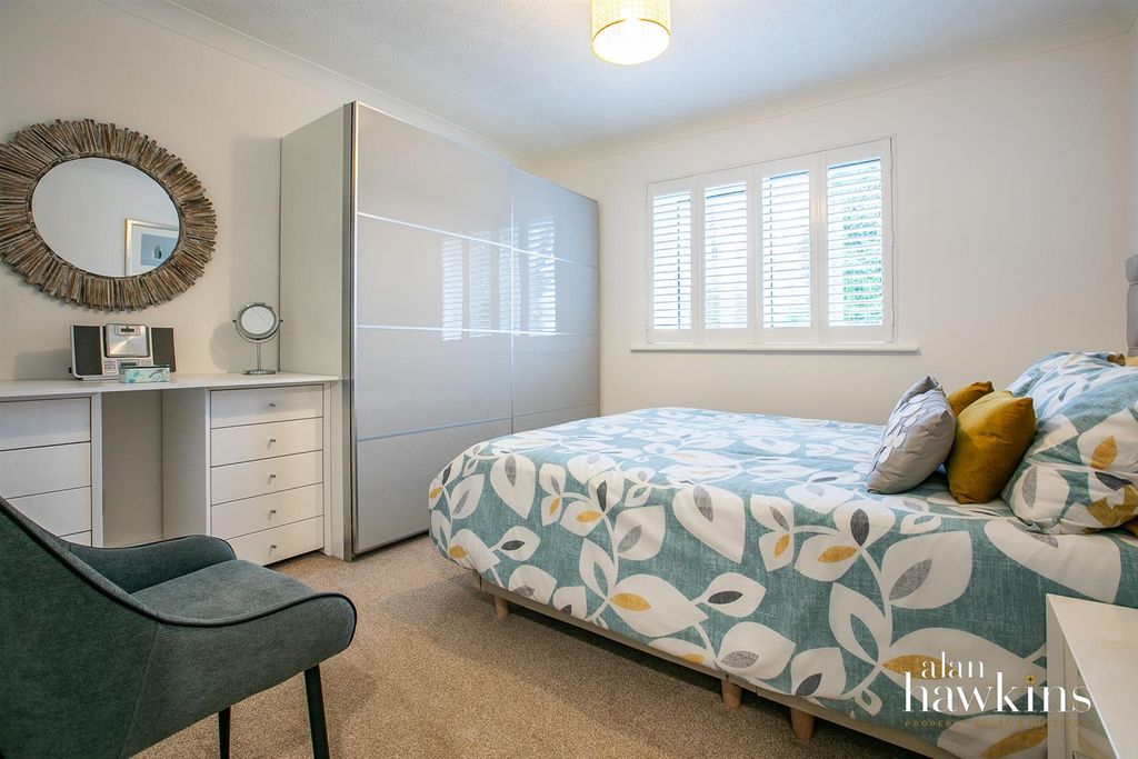 Additional image 18 of 4 bed detached bungalow for saleHales Close, Lyneham SN15
