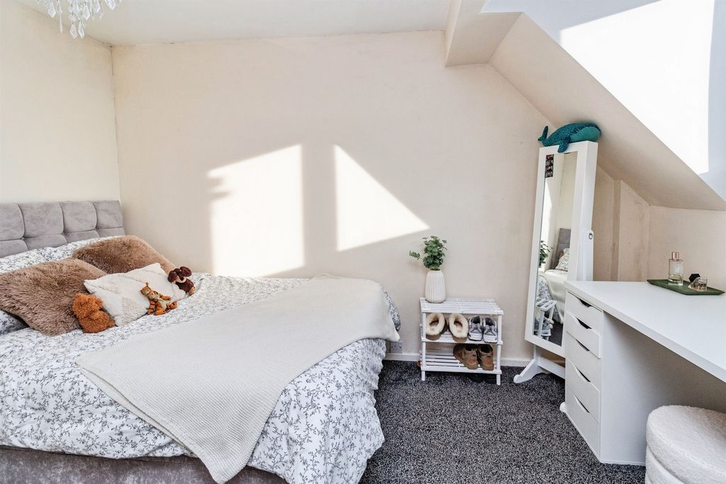 Additional image 11 of 5 bed detached house for saleSpringvale Rise, Stafford ST16