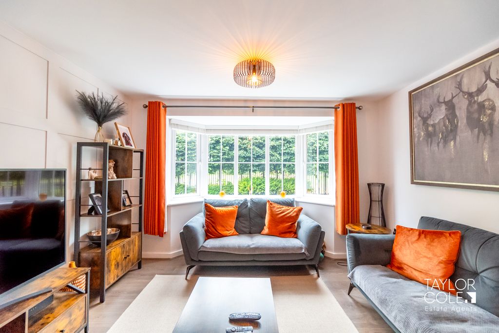Additional image 5 of 4 bed detached house for saleEusden Close, Tamworth B79