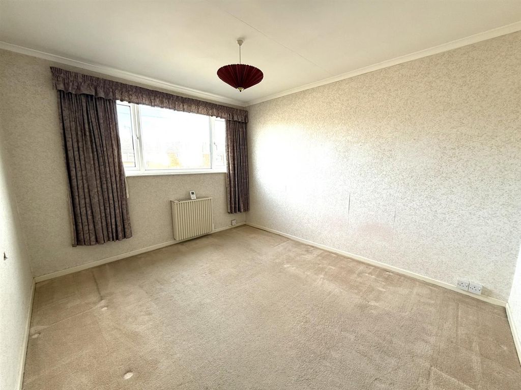 Additional image 12 of 3 bed semi-detached house for saleClifton Avenue, Cannock WS11