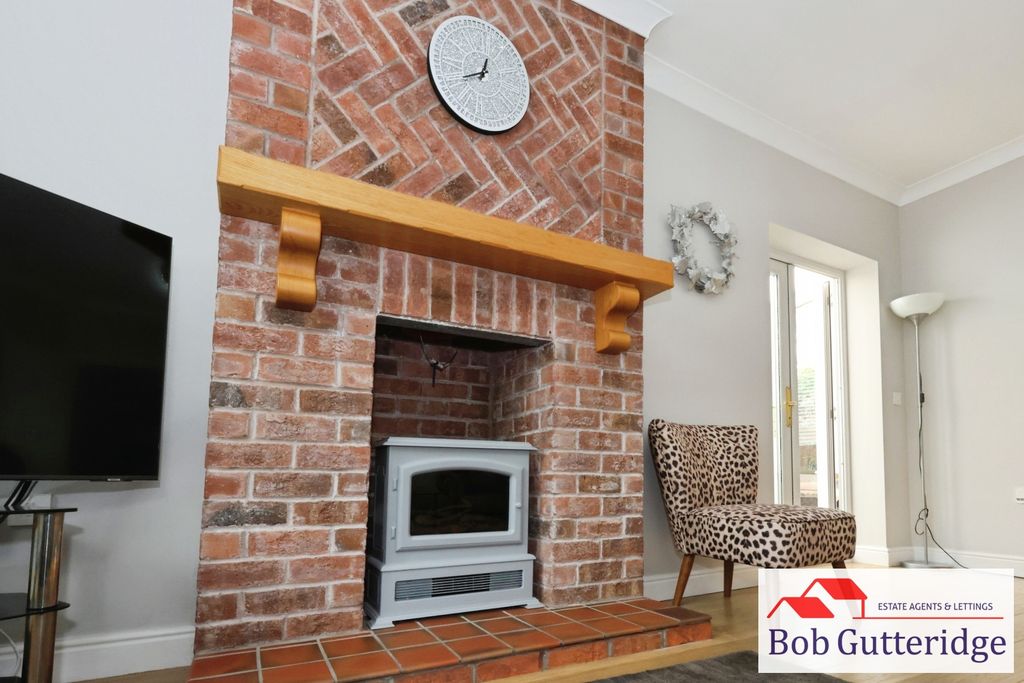 Additional image 3 of 3 bed detached bungalow for saleSeabridge Road, Seabridge, Newcastle ST5