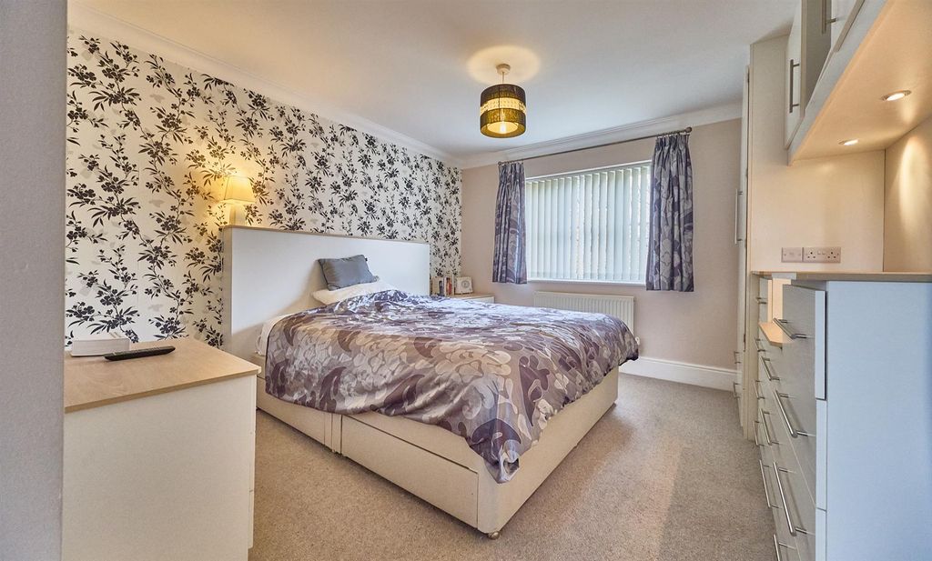 Additional image 16 of 5 bed detached house for saleDe Havilland Way, Burbage, Hinckley LE10