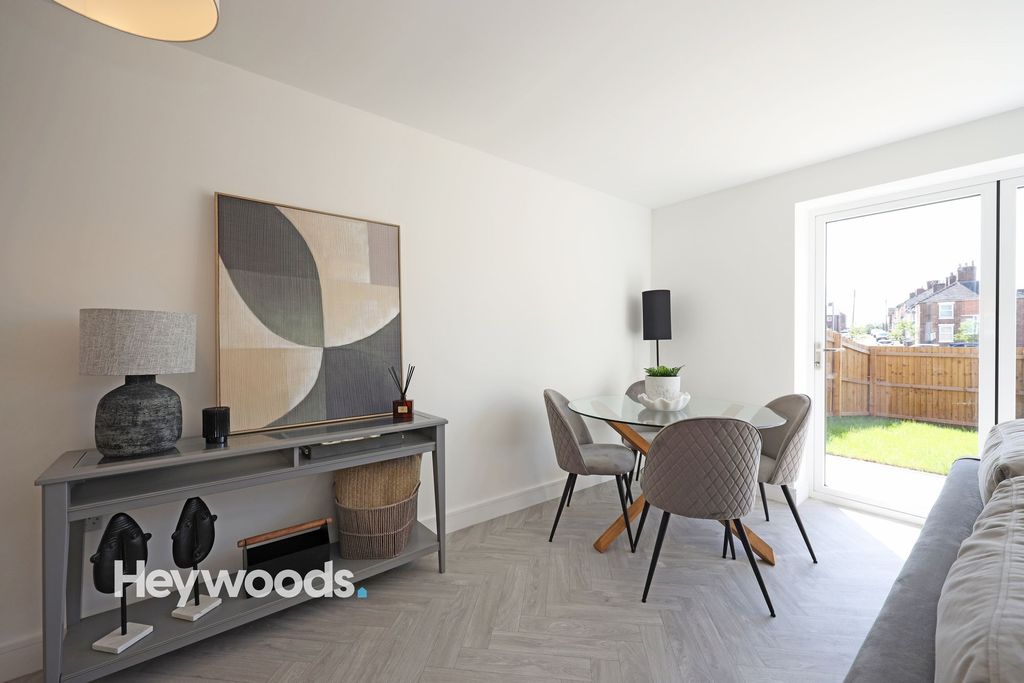 Additional image 18 of 3 bed town house for saleHeath Street, Newcastle ST5