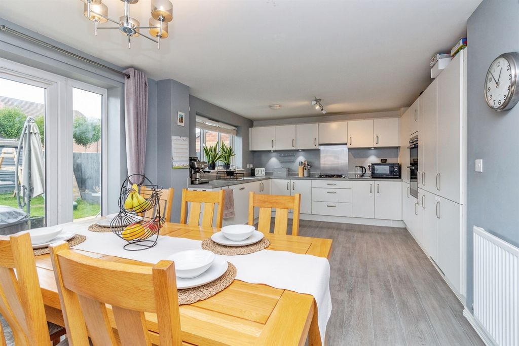 Additional image 4 of 4 bed detached house for saleWinnow Avenue, Stafford ST16