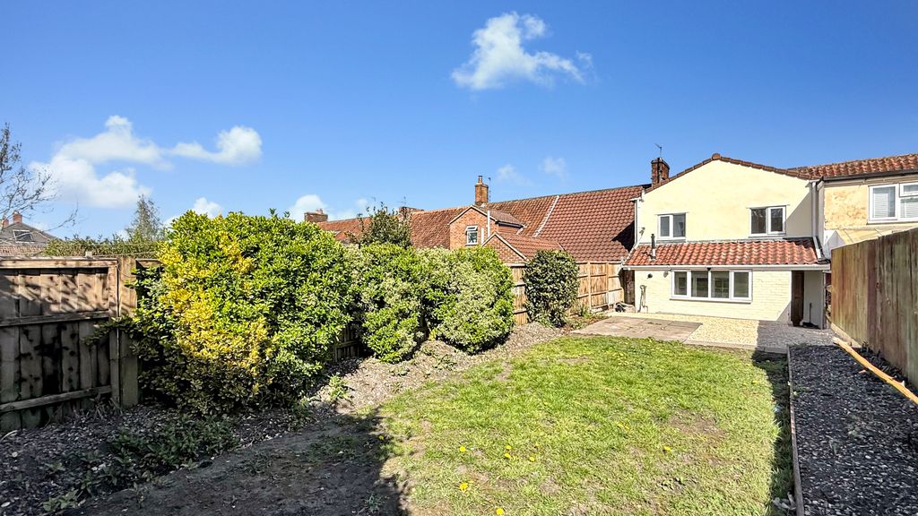 3 bed cottage for saleFrogmore Road, Westbury BA13