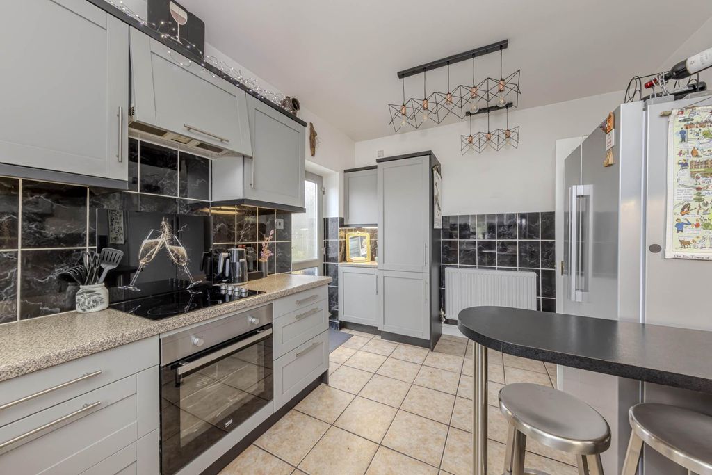 Additional image 3 of 2 bed semi-detached house for saleTrentham Road, Stoke On Trent ST3