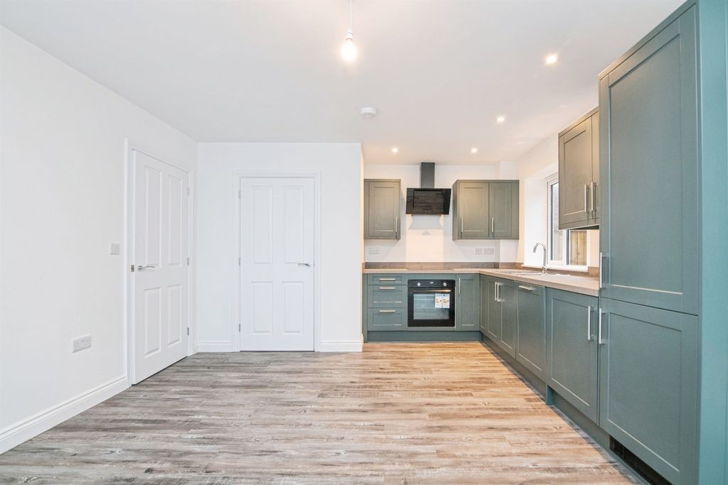 Additional image 4 of 3 bed detached house for saleBrick Kiln Way, Dudley DY3