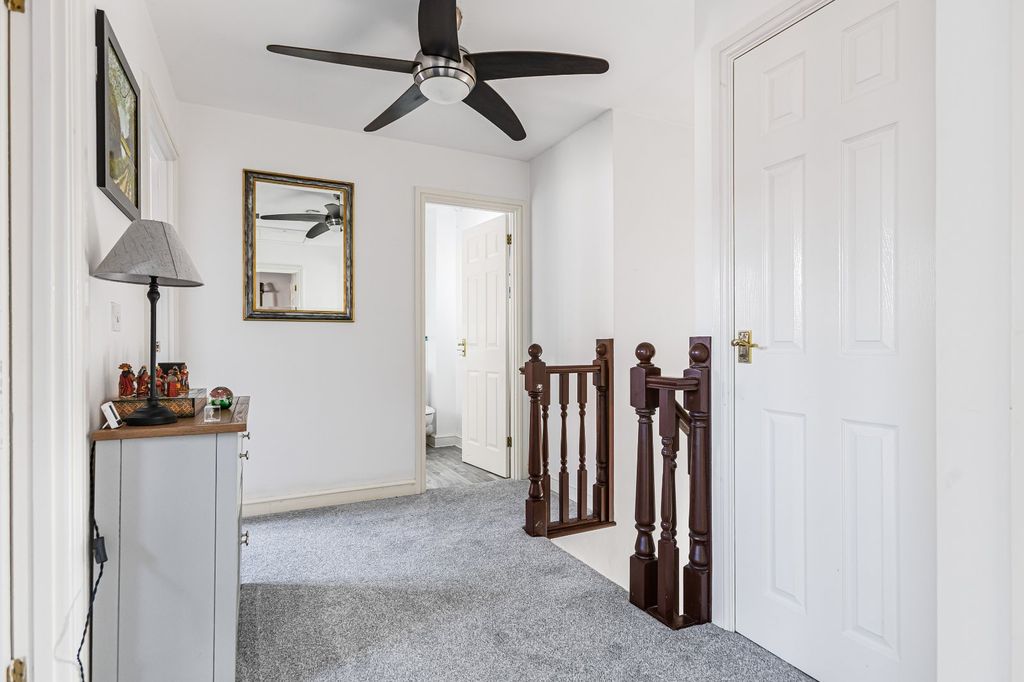 Additional image 15 of 4 bed detached house for saleThe Green, Dauntsey, Chippenham, Wiltshire SN15