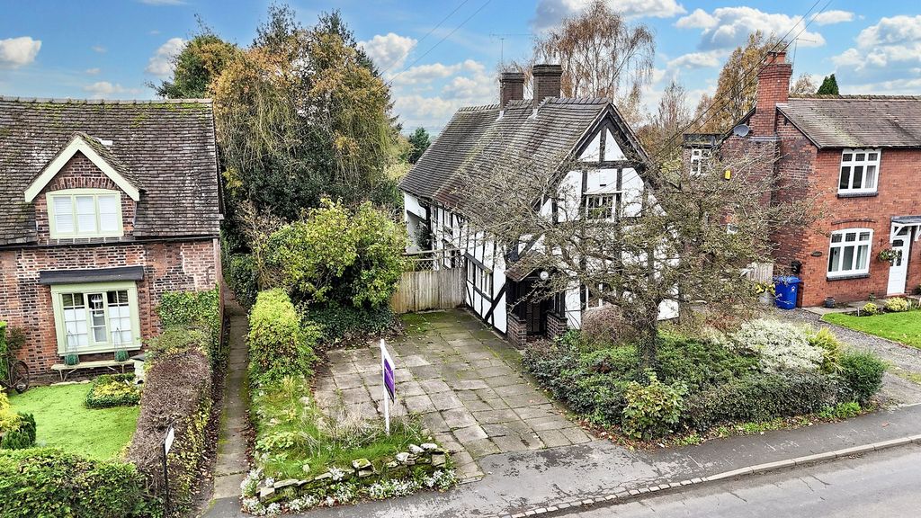 3 bed cottage for saleMain Road, Betley CW3