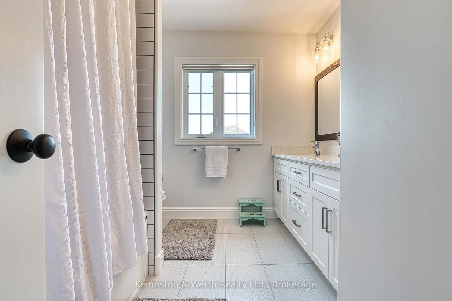 Additional image 11 of 71 Forbes Crescent