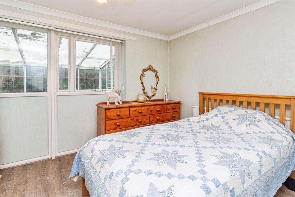 Additional image 7 of 2 bed detached bungalow for saleDarnford Close, Stafford ST16