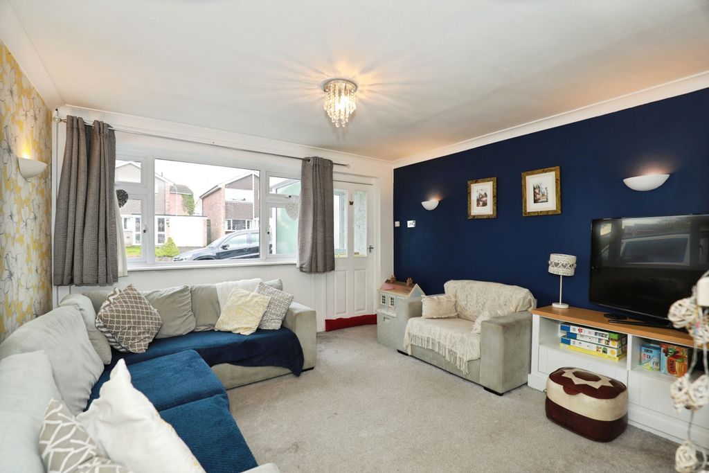 Additional image 3 of 3 bed semi-detached house for saleRochford Close, Leek ST13