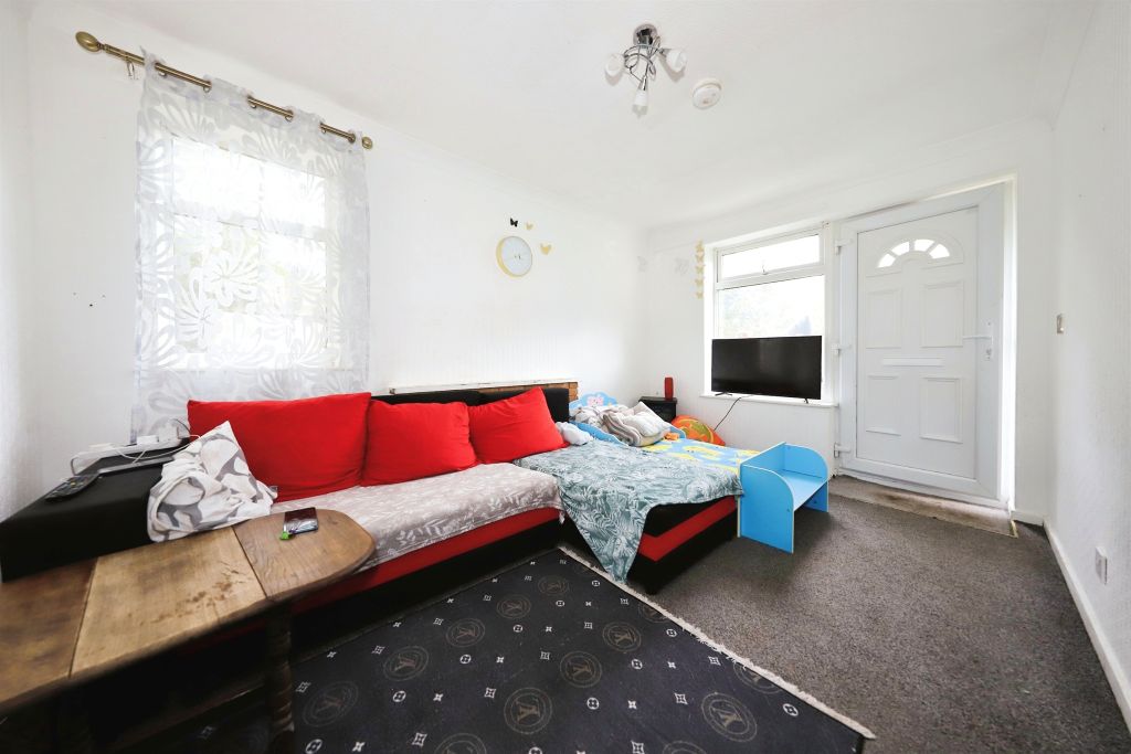 Additional image 3 of 1 bed mews for saleMarholm Close, Pendeford, Wolverhampton WV9