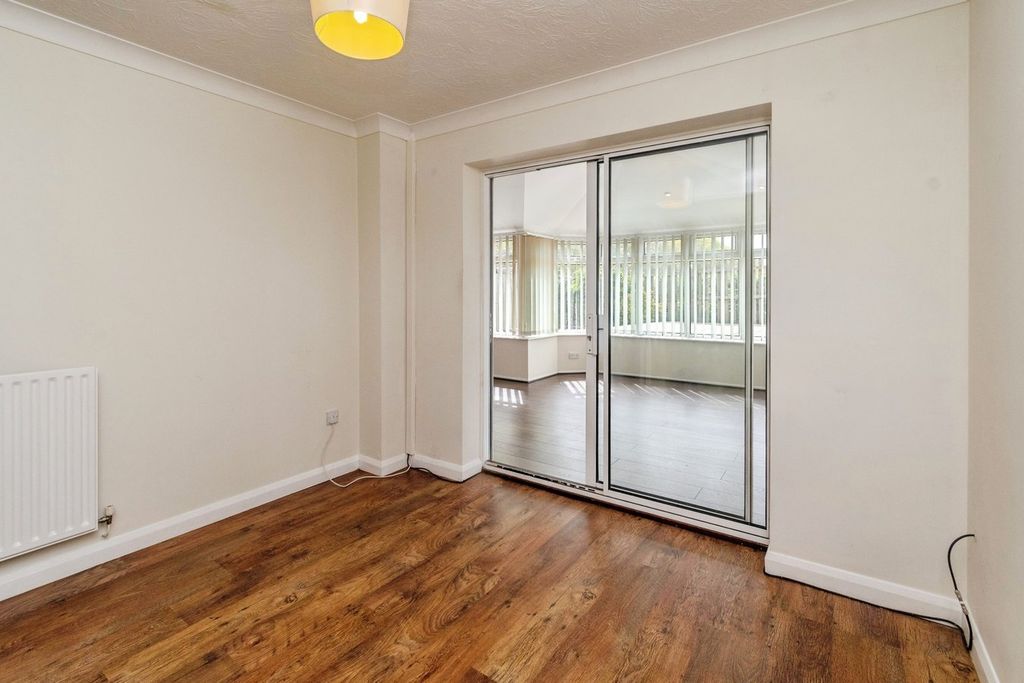 Additional image 4 of 5 bed detached house for saleClematis Drive, Pendeford, Wolverhampton WV9