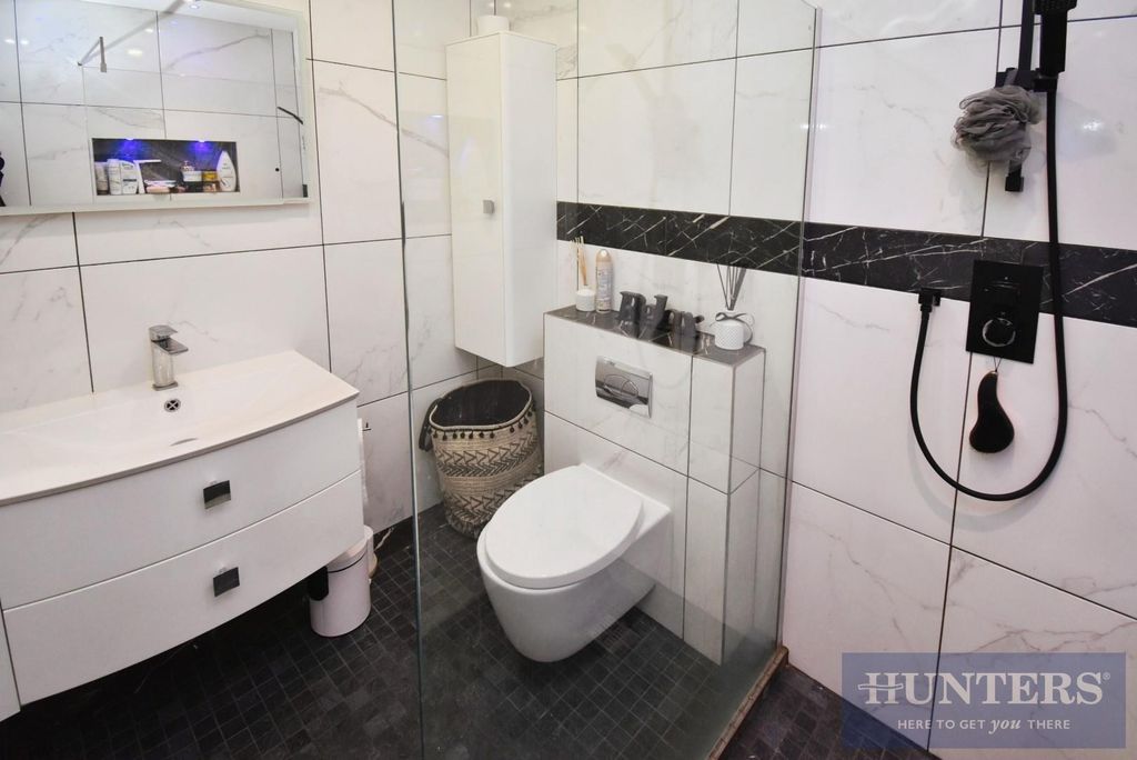 Additional image 12 of 4 bed semi-detached house for saleDorset Avenue, Wigston LE18