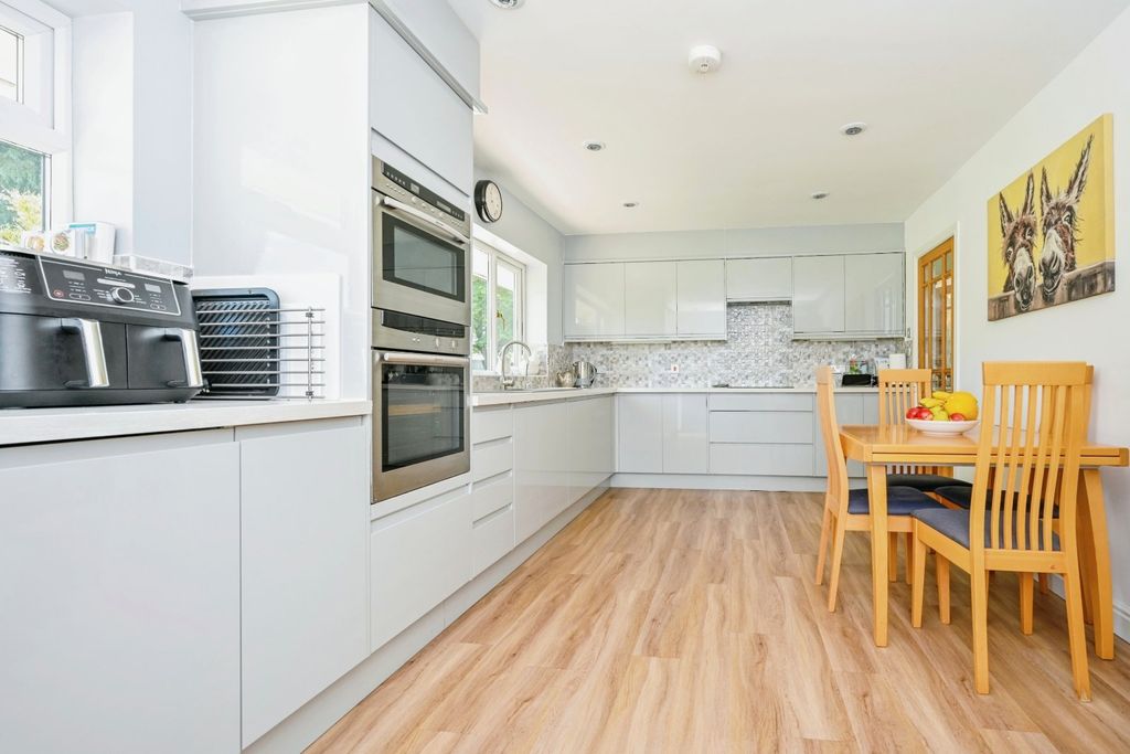 Additional image 10 of 5 bed bungalow for saleWhitgreave Lane, Great Bridgeford, Stafford, Staffordshire ST18