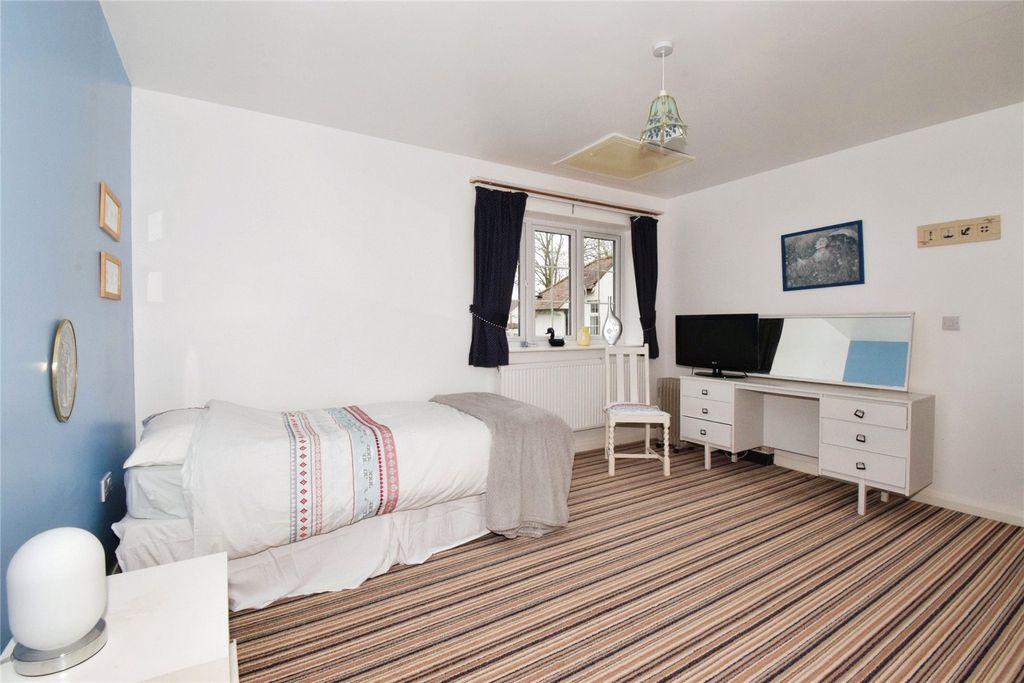 Additional image 9 of 3 bed detached house for saleThe Oval, Oadby, Leicester, Leicestershire LE2