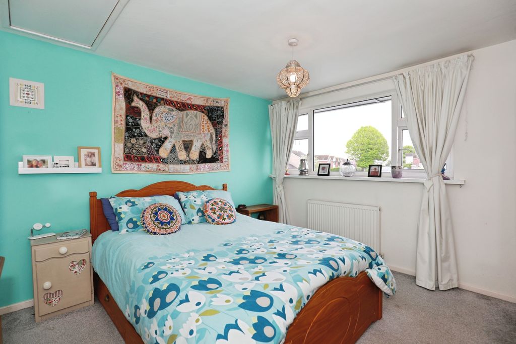 Additional image 10 of 3 bed semi-detached house for saleRochford Close, Leek ST13