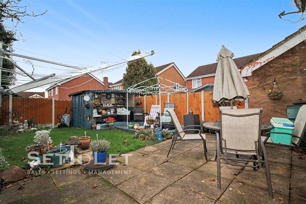Additional image 16 of 3 bed link detached house for saleYarrow Close, Hamilton, Leicester LE5