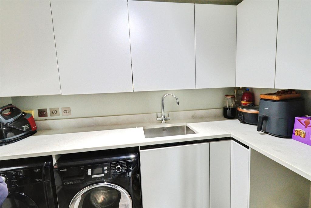 Additional image 30 of 5 bed detached house for saleThe Meadows, Wrinehill, Crewe CW3