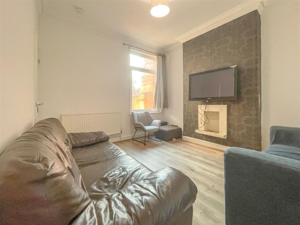 Additional image 6 of 3 bed terraced house for saleChaucer Street, Stoneygate, Leicester LE2