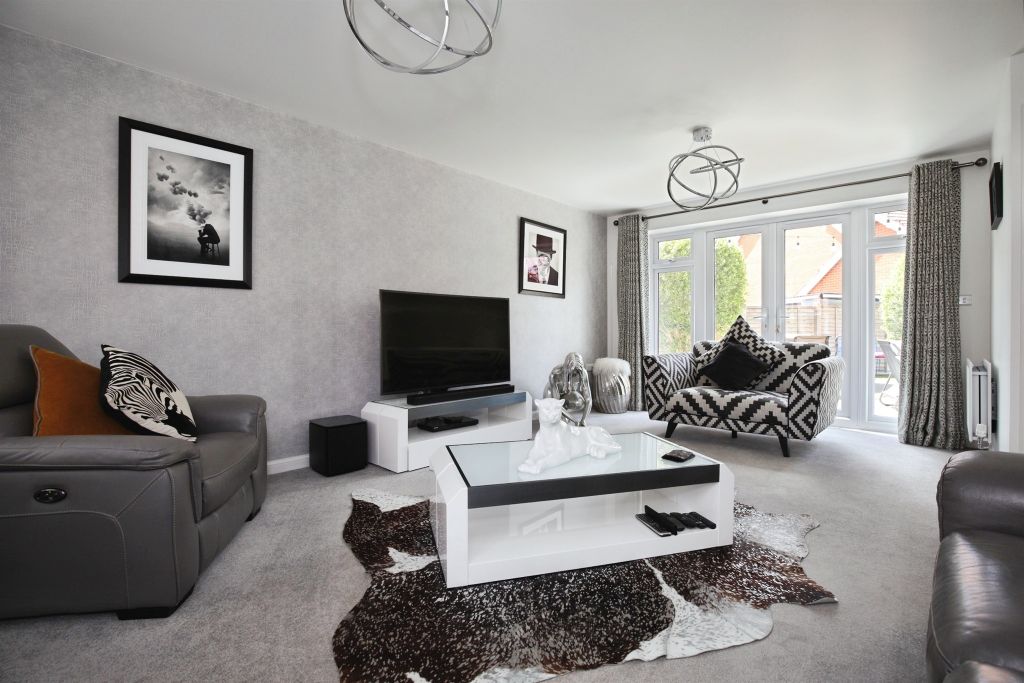 Additional image 3 of 4 bed detached house for saleBeckingham Road, Amesbury, Salisbury SP4