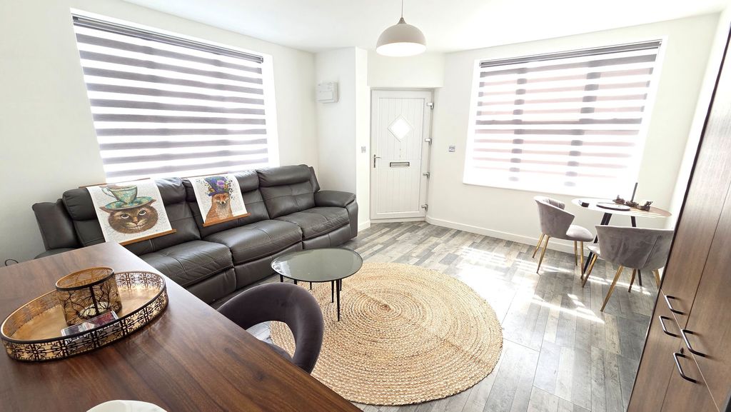 1 bed flat for saleWilberforce Road, Leicester LE3 photo 3