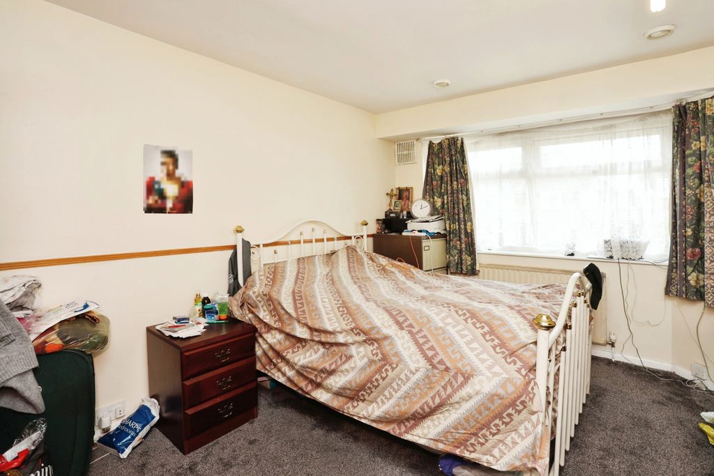 Additional image 11 of 3 bed semi-detached house for saleChestnut Avenue, Leicester, Leicestershire LE5
