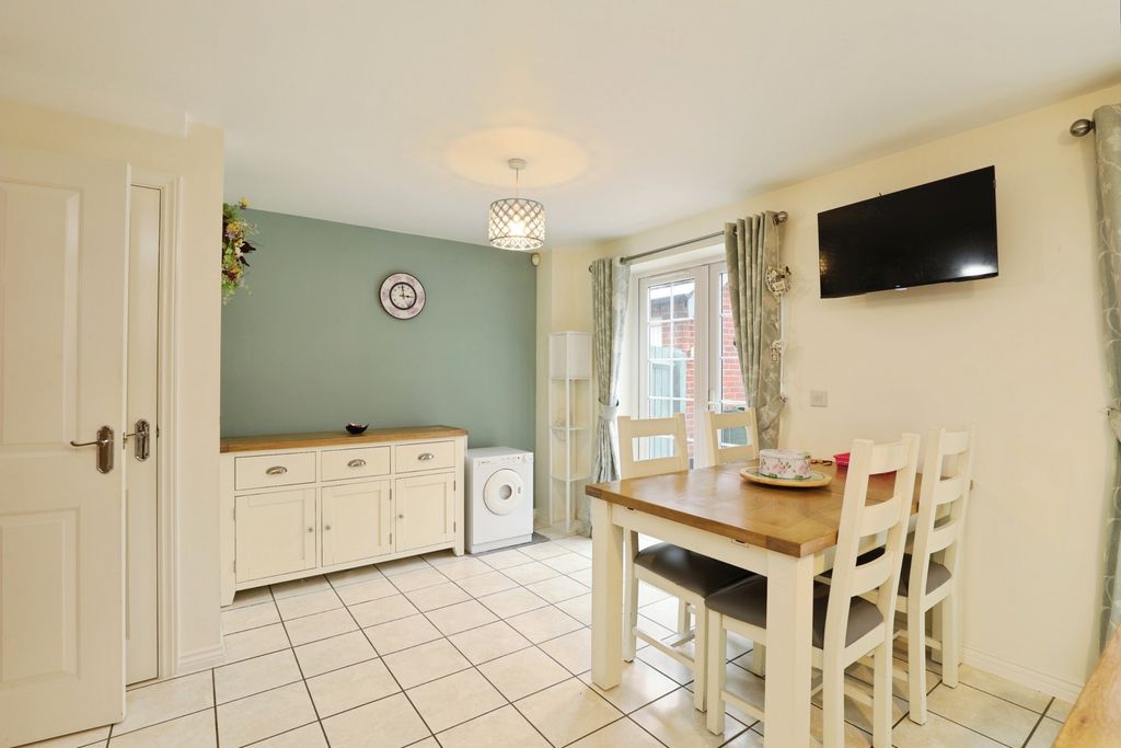 Additional image 7 of 4 bed detached house for saleHallaton Drive, Syston, Leicester, Leicestershire LE7