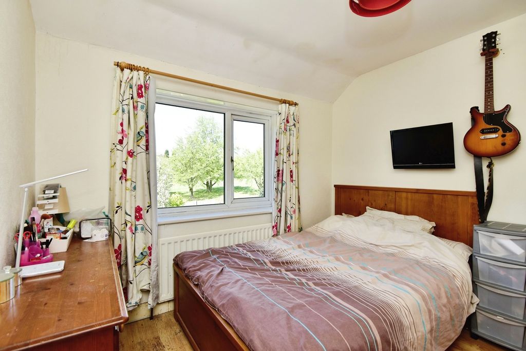 Additional image 8 of 3 bed semi-detached house for saleHollinshead Avenue, Newcastle, Staffordshire ST5