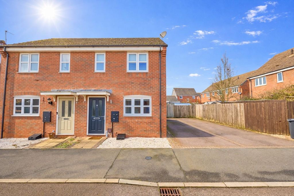 2 bed semi-detached house for saleCrew Lane, Newbold Verdon LE9