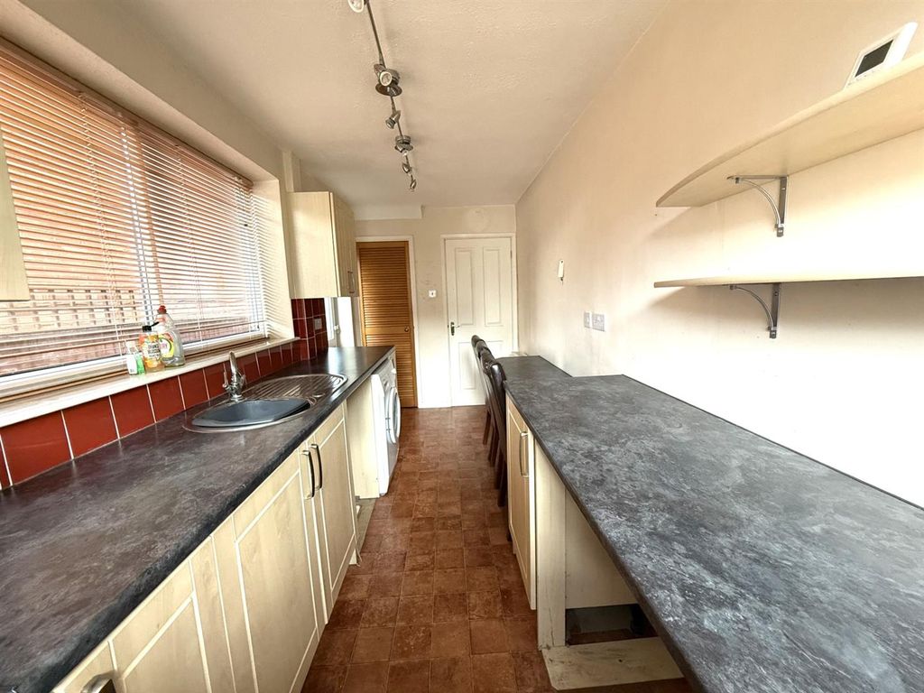 Additional image 7 of 3 bed semi-detached house for saleClifton Avenue, Cannock WS11