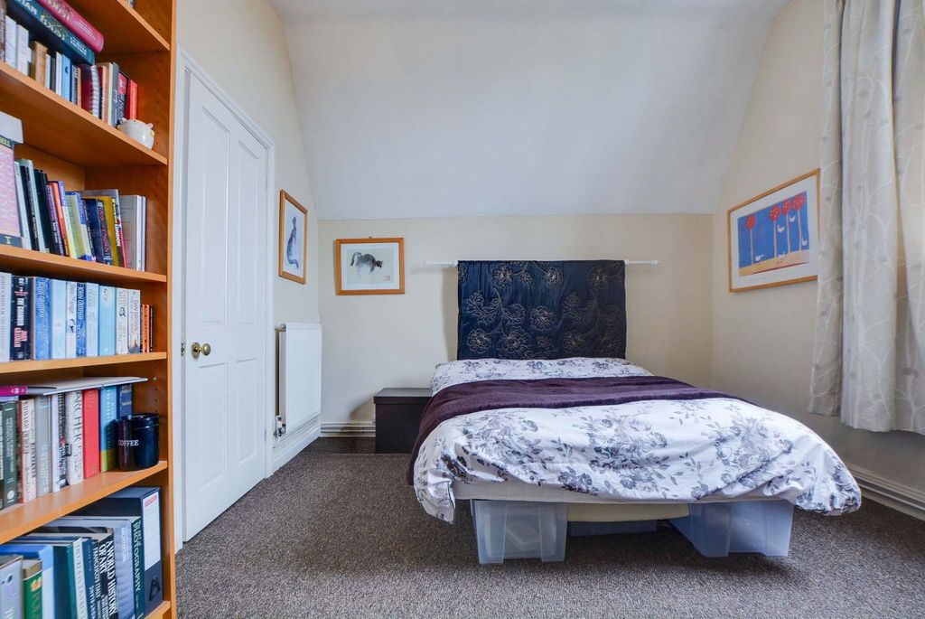 Additional image 32 of 6 bed semi-detached house for saleAlexandra Road, Stoneygate, Leicester LE2