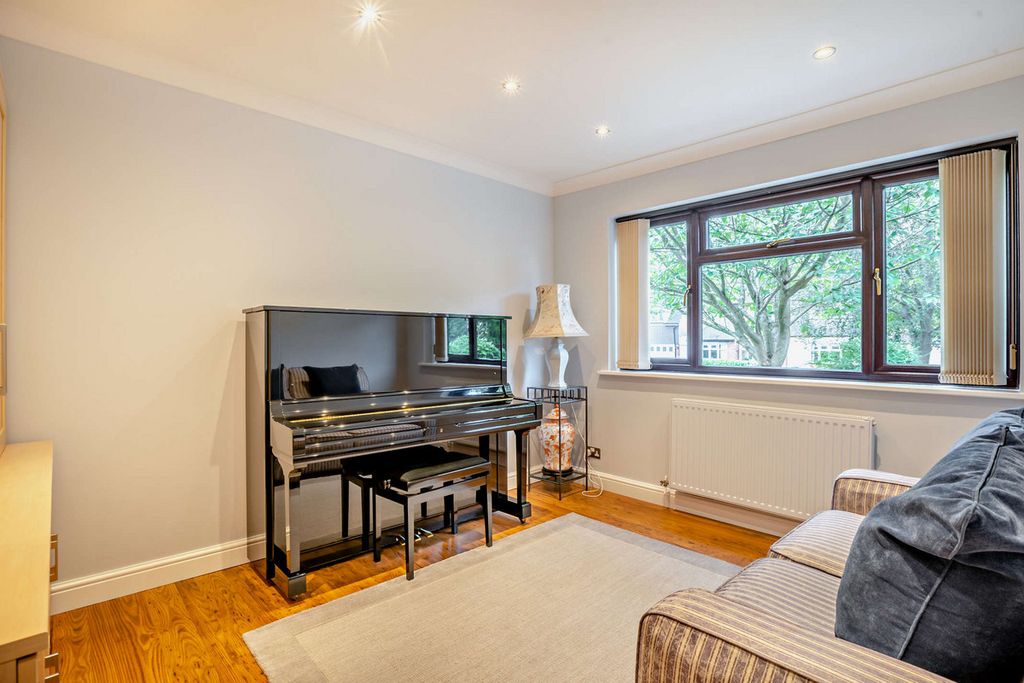 Additional image 10 of 4 bed bungalow for saleCourt Drive Shenstone, Lichfield WS14