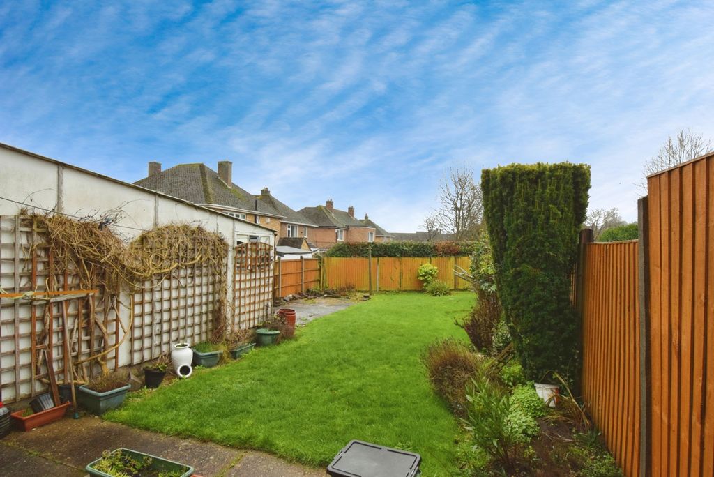 Additional image 19 of 3 bed semi-detached house for saleDenegate Avenue, Birstall, Leicester, Leicestershire LE4