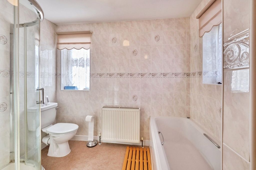 Additional image 9 of 3 bed semi-detached house for saleSimpson Road, Lichfield, Staffordshire WS13